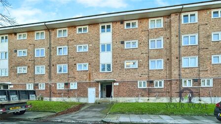 Coltness Crescent, 1 bedroom  Flat to rent, £1,200 pcm