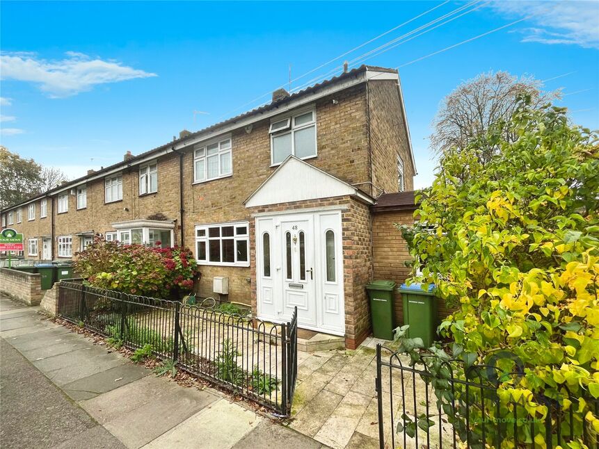 4 bedroom End Terrace House for sale