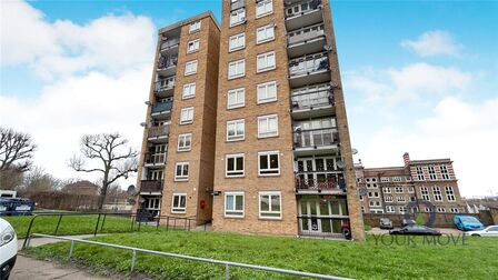 Bostall Lane, 1 bedroom  Flat to rent, £1,350 pcm