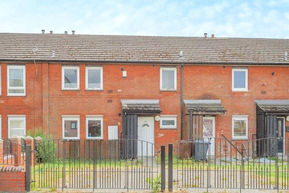 Main image of 2 bedroom  Flat to rent, Kirkstall Road, Barnsley, South Yorkshire, S71