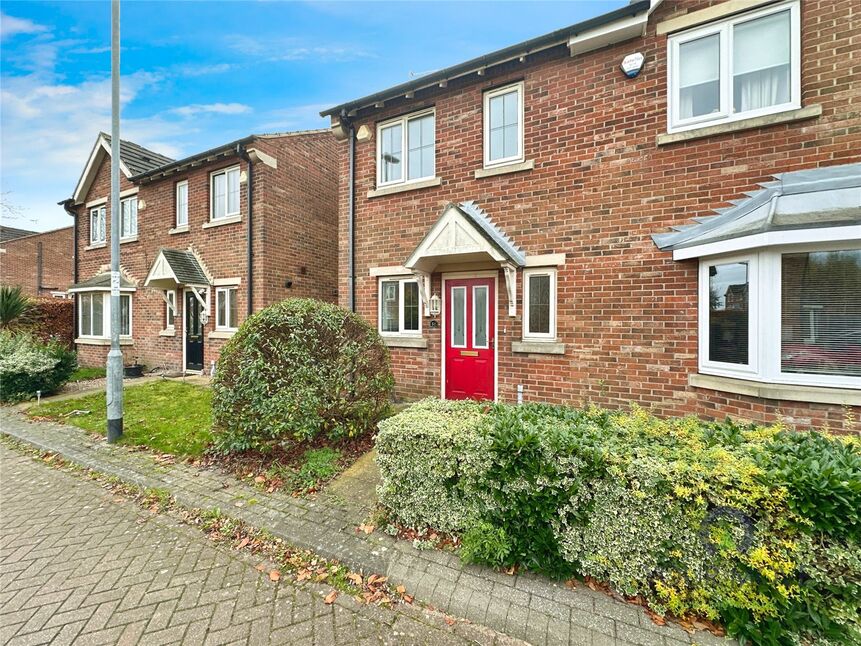 Main image of 2 bedroom Semi Detached House for sale, Ashleigh Vale, Barnsley, South Yorkshire, S70