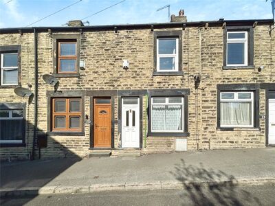 2 bedroom Mid Terrace House to rent