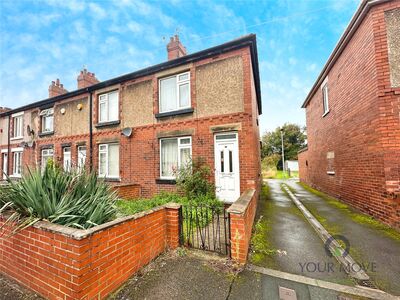 Oak Road, 2 bedroom Mid Terrace House for sale, £65,000