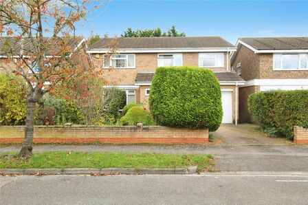 Colchester Way, 5 bedroom Detached House for sale, £500,000