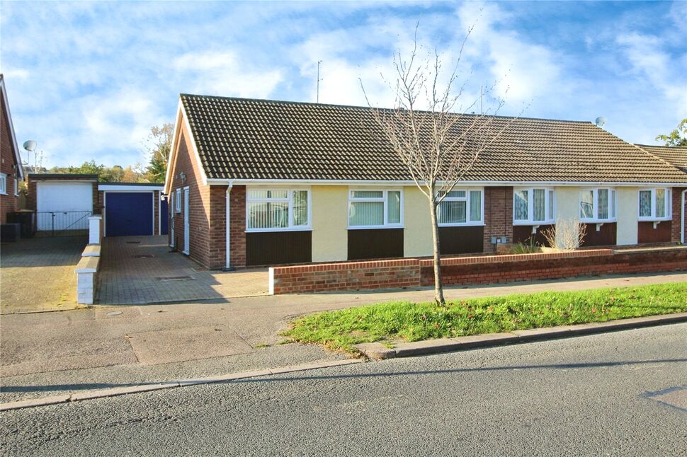 Main image of 3 bedroom Semi Detached Bungalow for sale, Linnet Way, Bedford, Bedfordshire, MK41