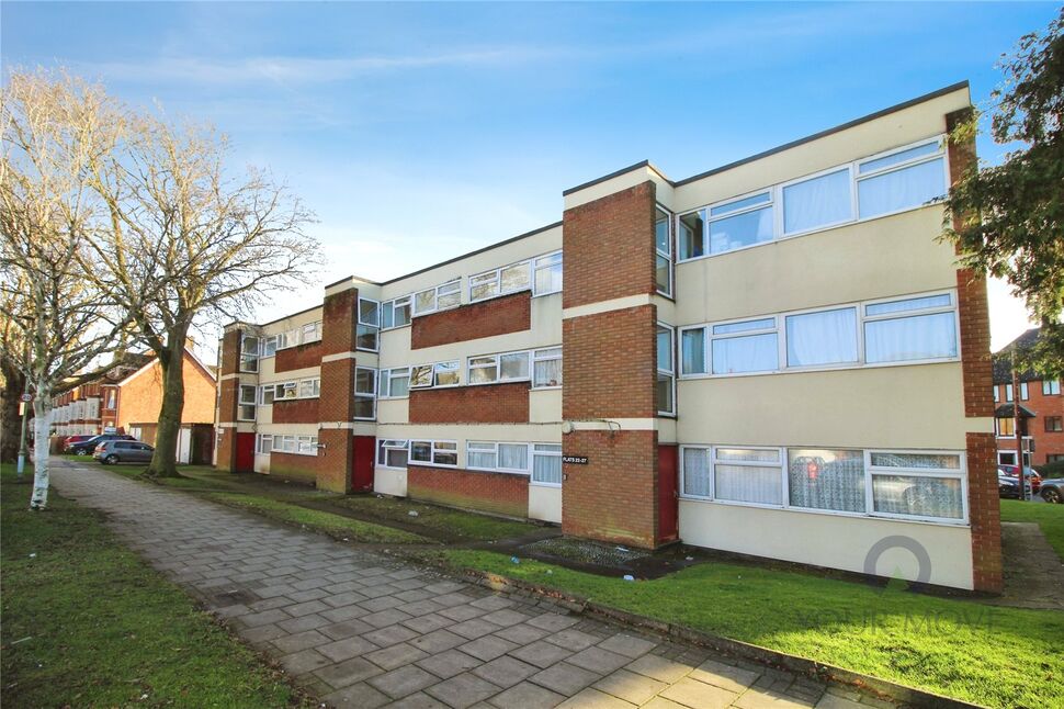 Main image of 2 bedroom  Flat for sale, Linden Road, Bedford, Bedfordshire, MK40