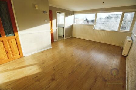 2 bedroom  Flat for sale