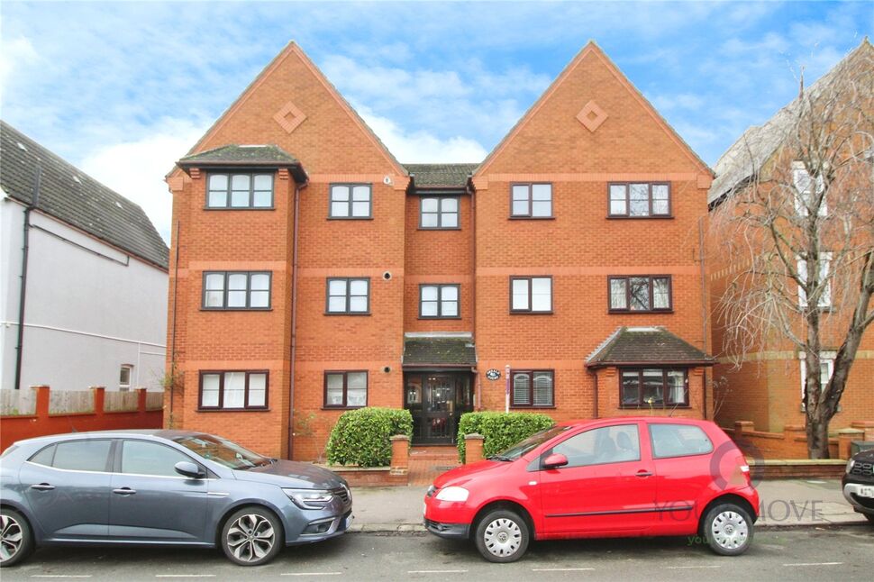 Main image of 1 bedroom  Flat for sale, Hurst Grove, Bedford, Bedfordshire, MK40