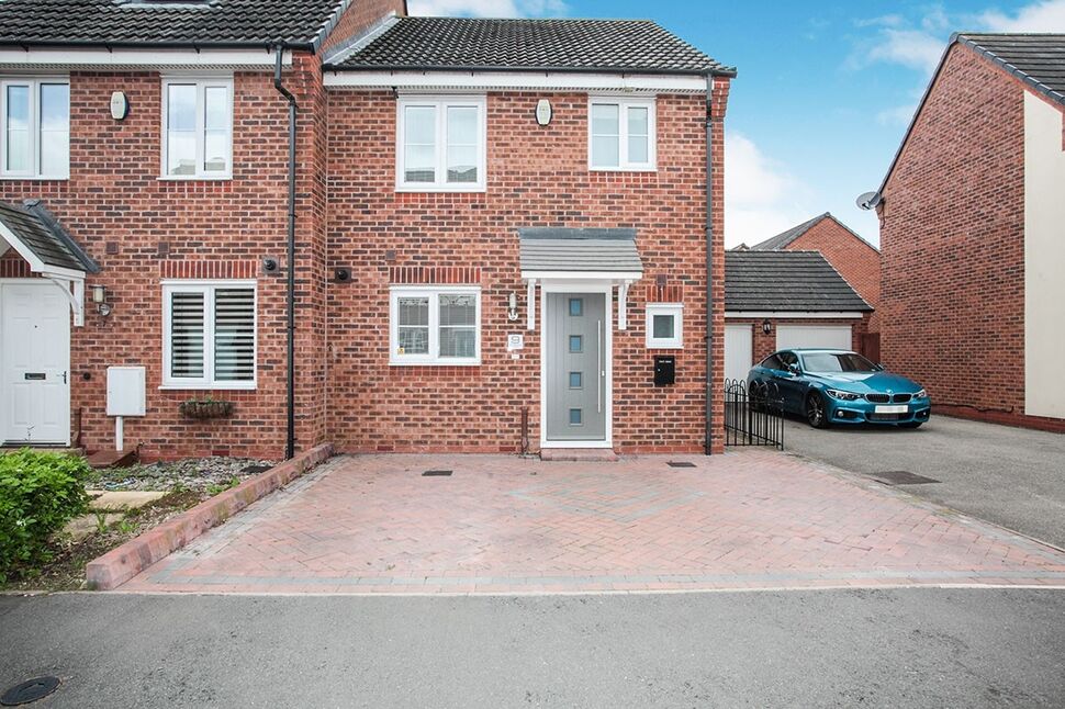 Main image of 3 bedroom Semi Detached House to rent, Jefferson Way, Coventry, CV4