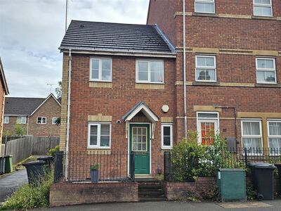 2 bedroom End Terrace House to rent