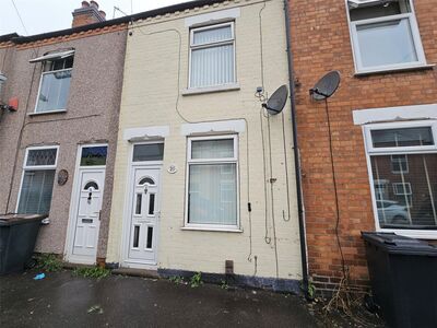 2 bedroom Mid Terrace House to rent