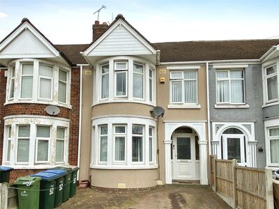 4 bedroom Mid Terrace House for sale