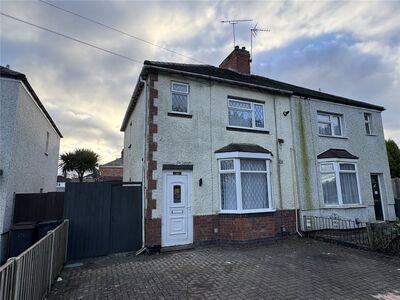 3 bedroom Semi Detached House to rent