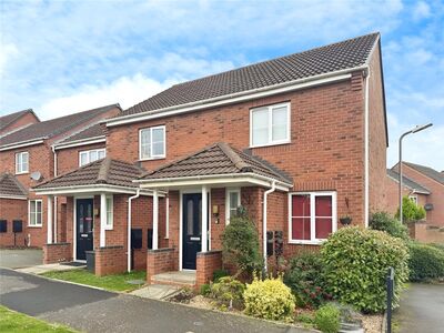 Jasmine Way, 2 bedroom Semi Detached House to rent, £995 pcm