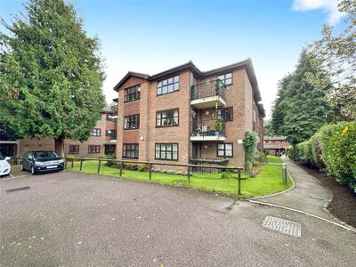 Parkhill Road, 2 bedroom  Flat for sale, £300,000