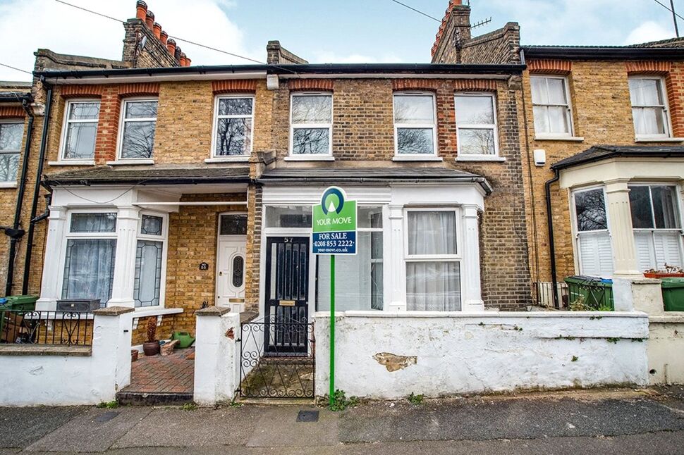 Main image of 3 bedroom Mid Terrace House for sale, Siebert Road, London, SE3