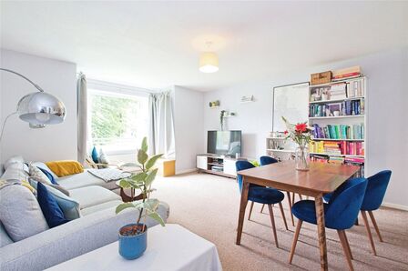 Westcombe Park Road, 1 bedroom  Flat for sale, £350,000