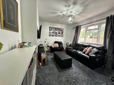 Hilldrop Road, 2 bedroom  Flat for sale, £340,000