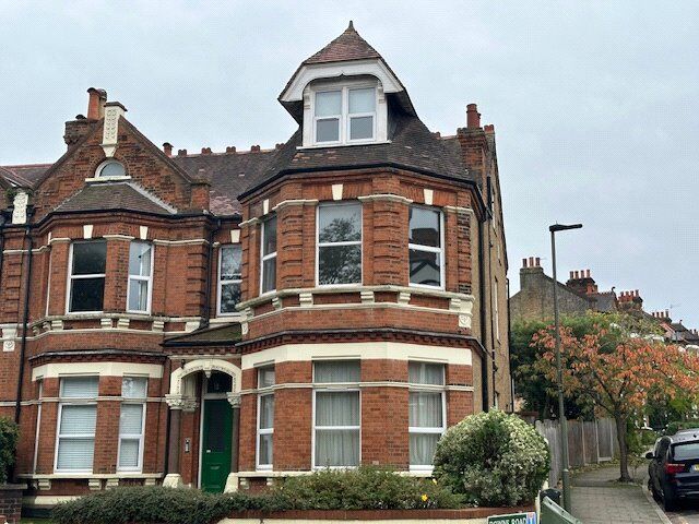 Main image of 1 bedroom  Flat for sale, Manor Road, Beckenham, BR3