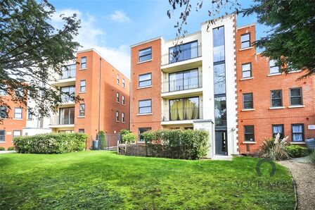 Plaistow Lane, 2 bedroom  Flat to rent, £1,750 pcm