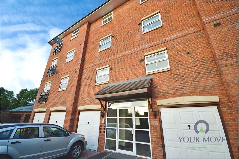 Main image of 2 bedroom  Flat to rent, Netherwich Gardens, Droitwich, Worcestershire, WR9