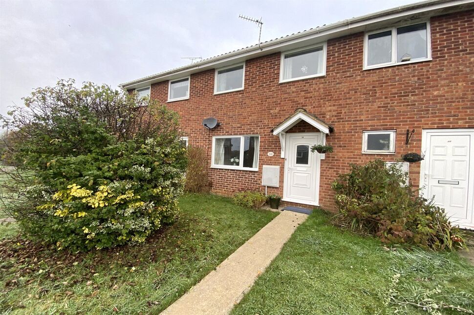 Main image of 3 bedroom Mid Terrace House to rent, Burleigh Piece, Buckingham, Buckinghamshire, MK18