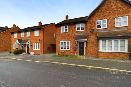 Stocks Lane, 3 bedroom Semi Detached House to rent, £1,750 pcm