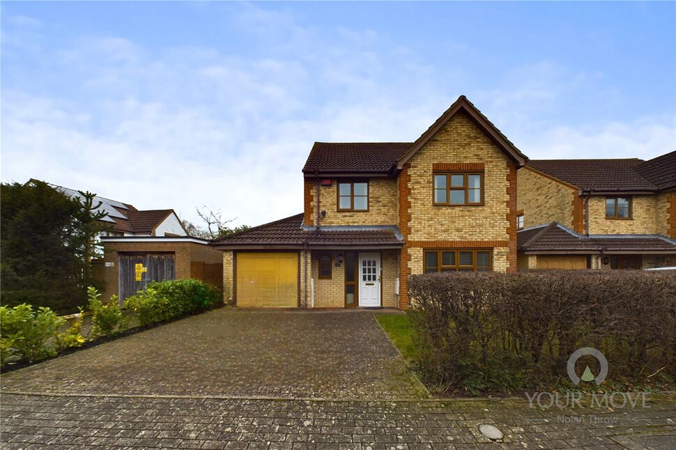 Main image of 4 bedroom Detached House for sale, Hengistbury Lane, Tattenhoe, Buckinghamshire, MK4