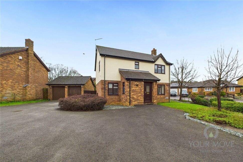 4 bedroom Detached House for sale