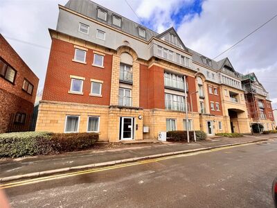 2 bedroom Flat for sale Curzon Street Burton on Trent DE14