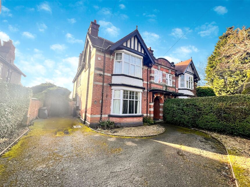 Main image of 5 bedroom Semi Detached House for sale, Shobnall Road, Burton-on-Trent, Staffordshire, DE14