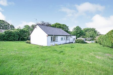 2 bedroom Detached Bungalow to rent