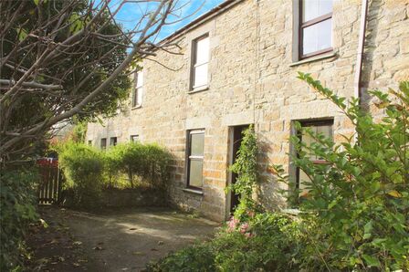 Church Road, 2 bedroom Mid Terrace House to rent, £900 pcm