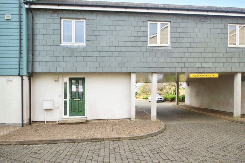 Main image of 2 bedroom  Flat for sale, Whym Kibbal Court, Redruth, Cornwall, TR15