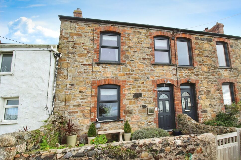 Main image of 3 bedroom Mid Terrace House for sale, Roskear Croft, Camborne, Cornwall, TR14