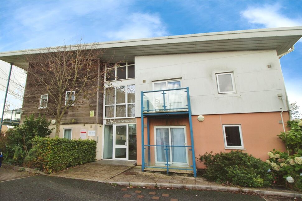 Main image of 2 bedroom  Flat for sale, Vyvyans Court, Tuckingmill, Cornwall, TR14