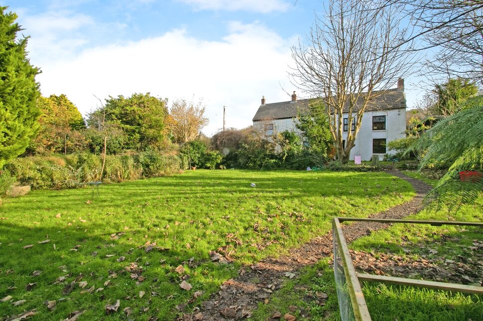 Main image of 3 bedroom End Terrace House for sale, Tregajorran, Carn Brea, Cornwall, TR15