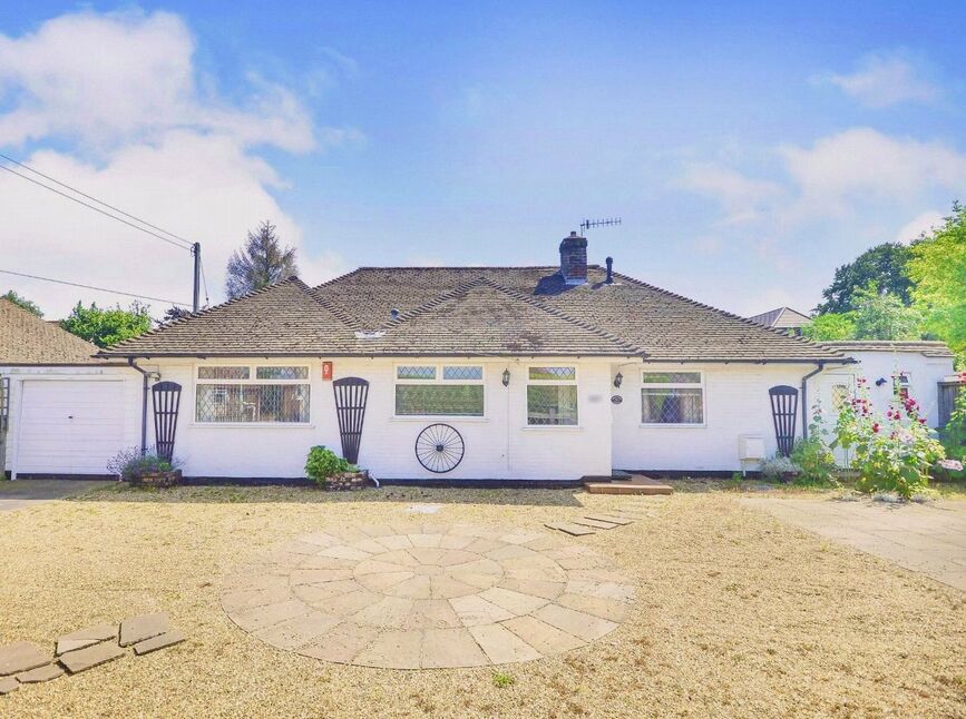 4 bedroom Detached Bungalow for sale