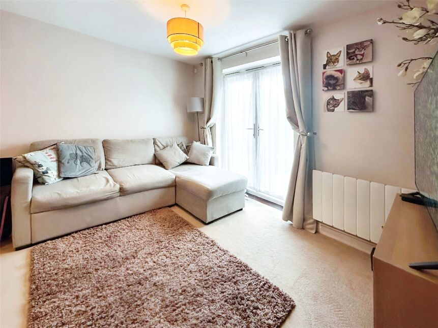 Main image of 2 bedroom  Flat for sale, Realmwood Close, Canterbury, Kent, CT1