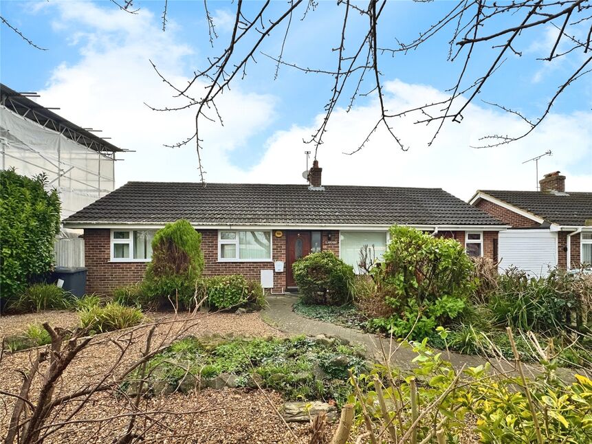 Main image of 4 bedroom Detached Bungalow to rent, Market Way, Canterbury, Kent, CT2