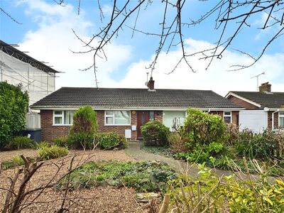 Market Way, 4 bedroom Detached Bungalow to rent, £1,800 pcm