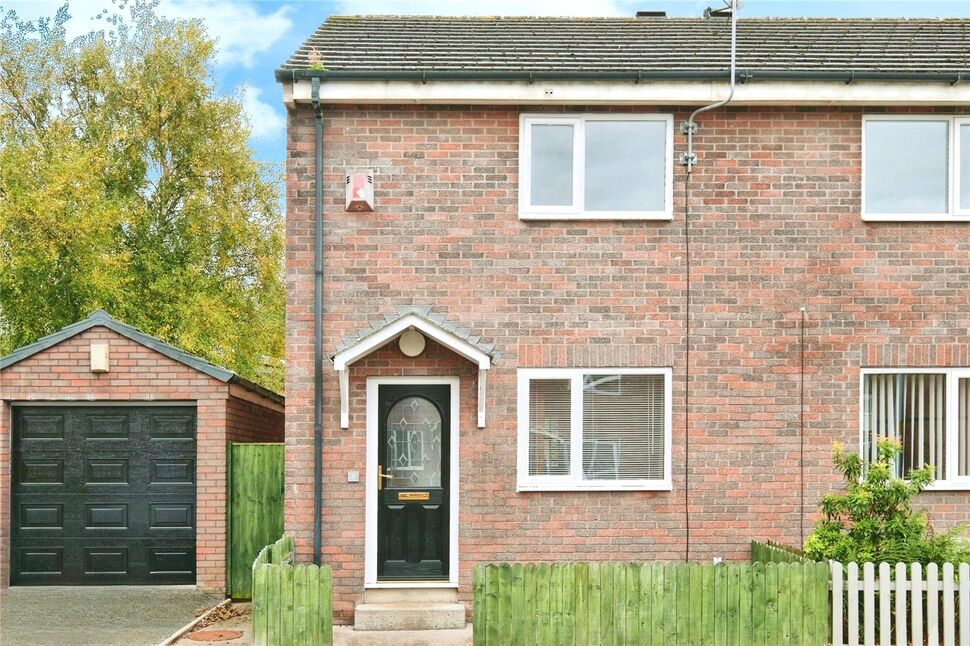 Main image of 2 bedroom Semi Detached House for sale, Archers Garth, Carlisle, Cumbria, CA2