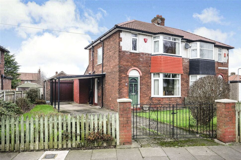 3 bedroom Semi Detached House for sale