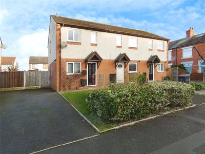 North Street, 2 bedroom End Terrace House for sale, £125,000