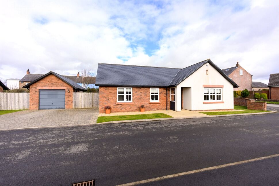 3 bedroom Detached Bungalow for sale