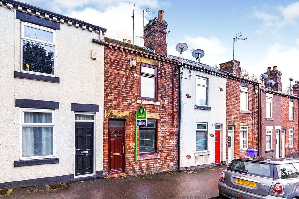 Main image of 2 bedroom Mid Terrace House to rent, Station Road, Chapeltown, South Yorkshire, S35