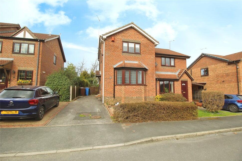 Main image of 2 bedroom Semi Detached House for sale, Thornbrook Mews, Chapeltown, Sheffield, S35