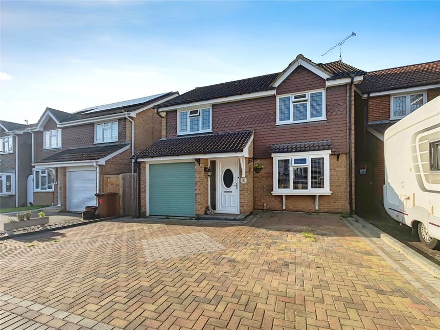 Main image of 4 bedroom Detached House for sale, Bracken Lea, Chatham, Kent, ME5