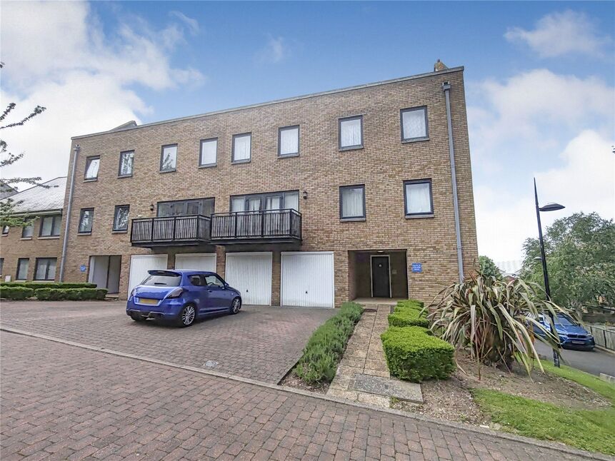 Main image of 2 bedroom  Flat for sale, College Road, The Historic Dockyard, Kent, ME4