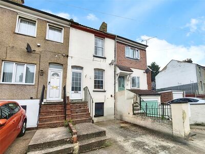 2 bedroom Mid Terrace House for sale